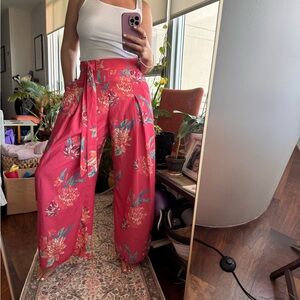 SOLD Jealous Tomato Pink Floral Wide-Leg Pleated Tie Belt Pants Pockets Women